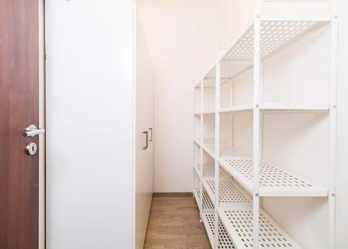 公寓 Karolina - 4kk, Garden Terrace, Free Parking *