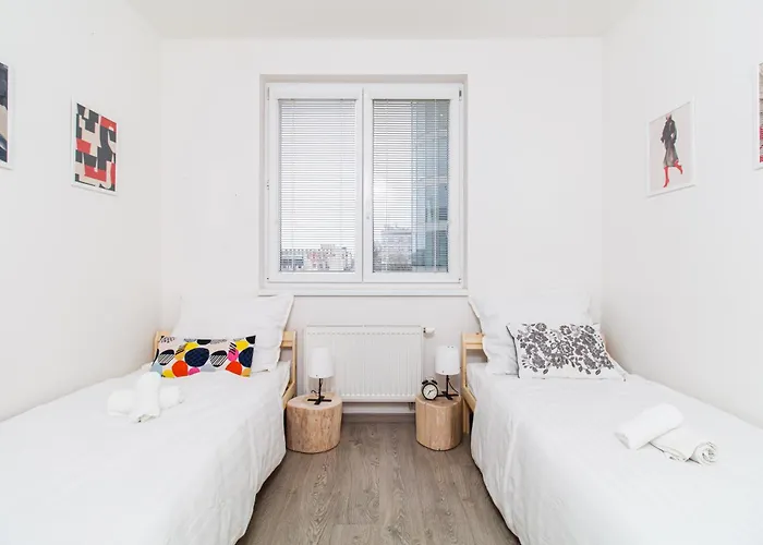Karolina - 4kk, Garden Terrace, Free Parking 公寓 *